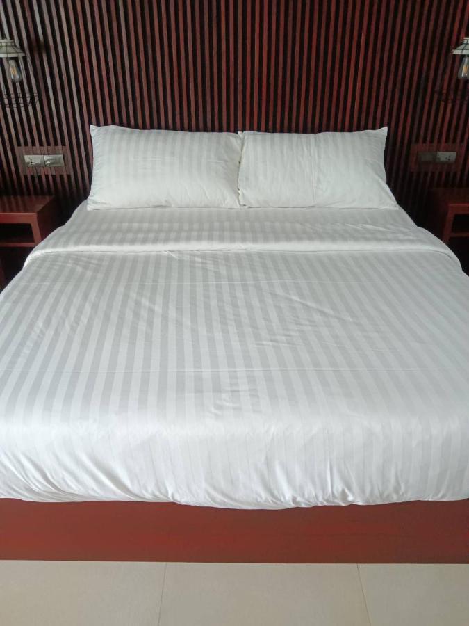 נאי טון ביץ' Beach House By Rose Massage מראה חיצוני תמונה