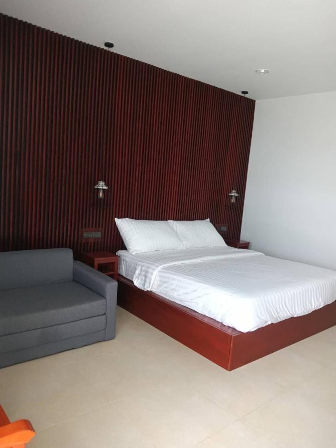 נאי טון ביץ' Beach House By Rose Massage מראה חיצוני תמונה